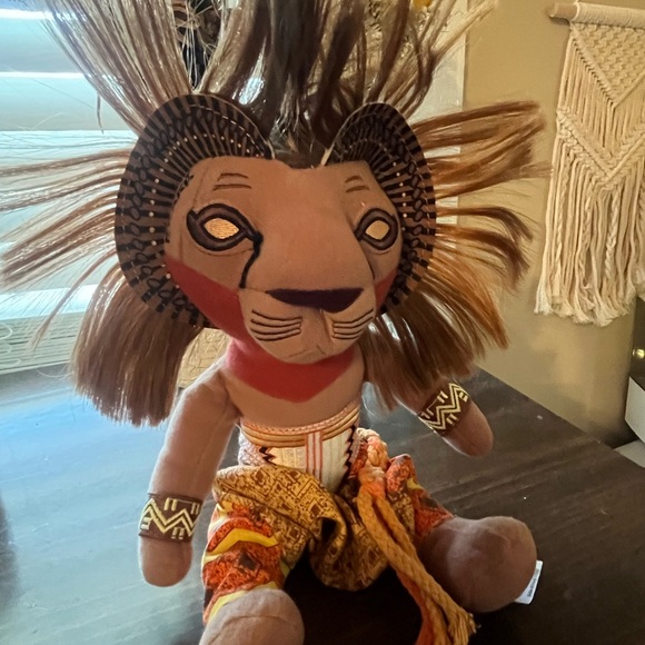 Simba The Lion King Broadway Musical Stuffed Character - Picture 4 of 11